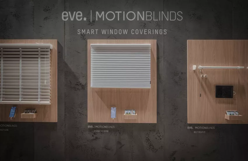 Eve MotionBlinds Wall 