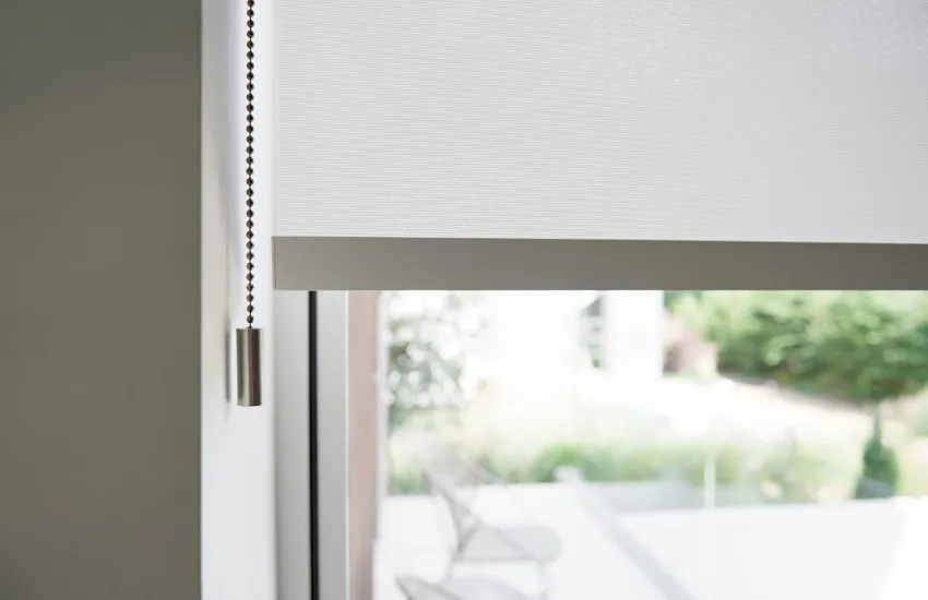 Large web Motionblinds pull l